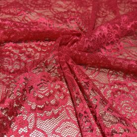 Dentelle Rouge Fleurs – 100 x 150